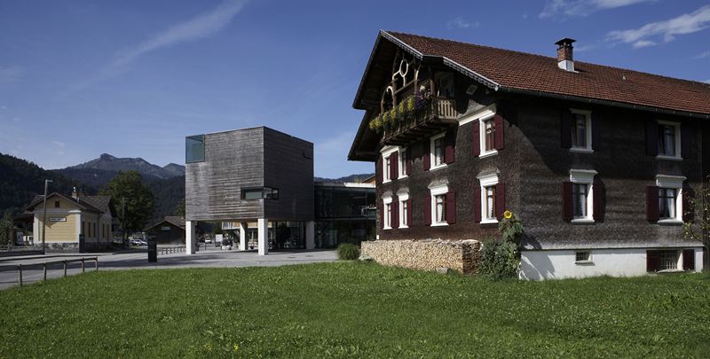 Bregenzerwald-Architektur-Handwerk-Schindelfassade